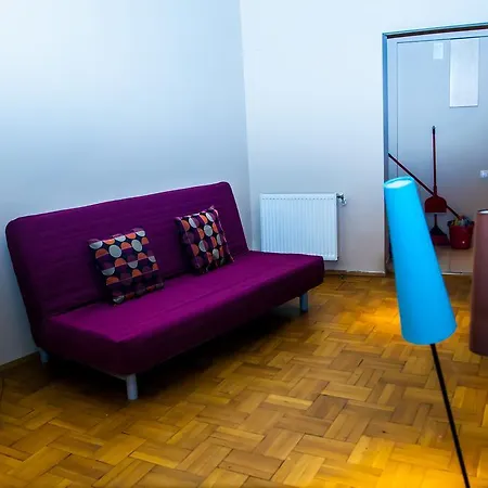 The Perfect Selfie Old Town Flat Apartment Bucharest